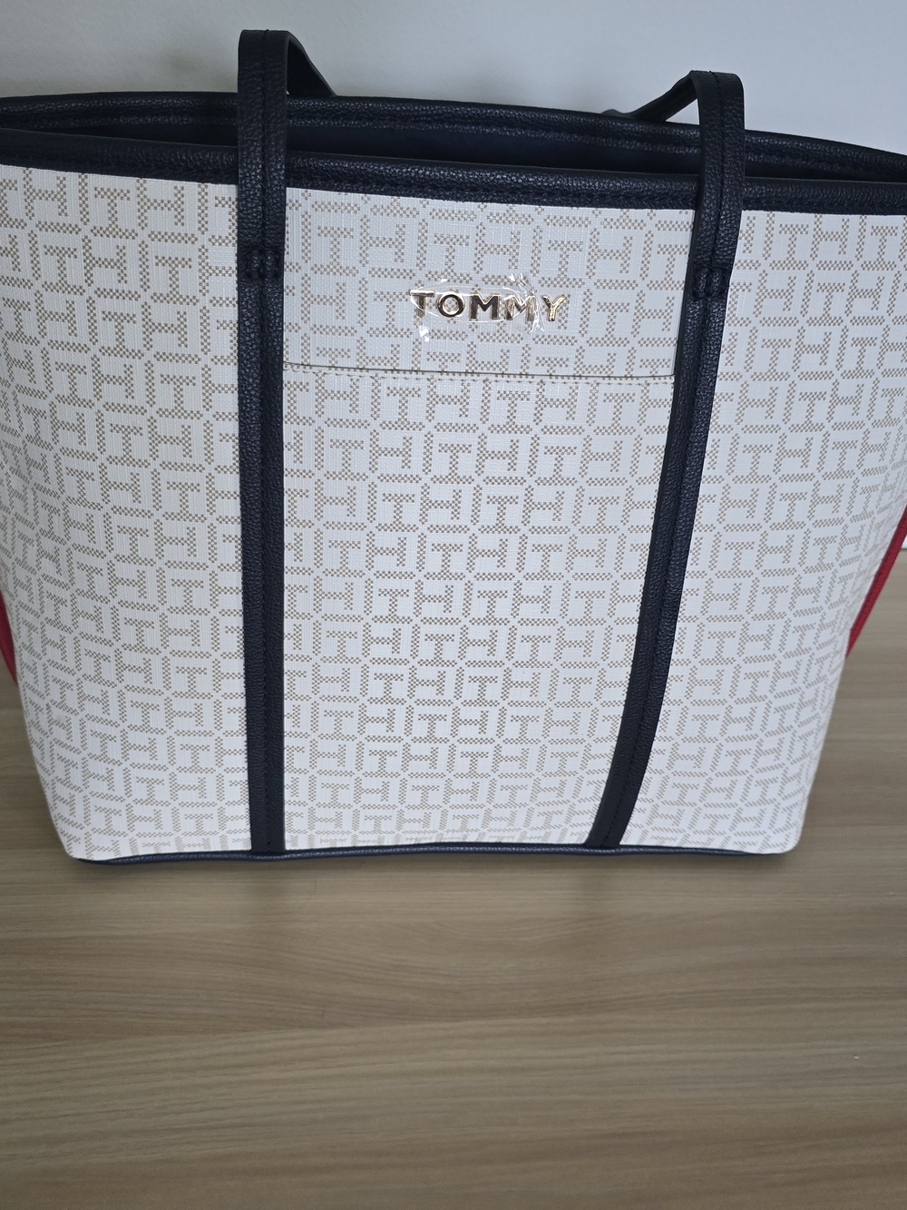 NWT Tommy Hilfiger Monogram Tote Shoulder Bag Off White / Cream Red Accent